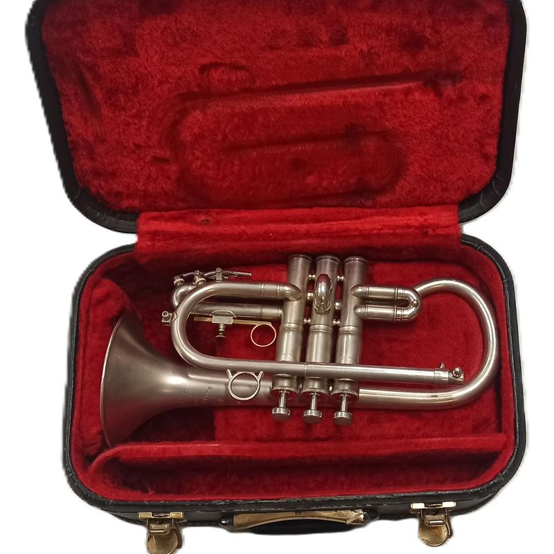 Brukt Besson Imperial Eb-kornett